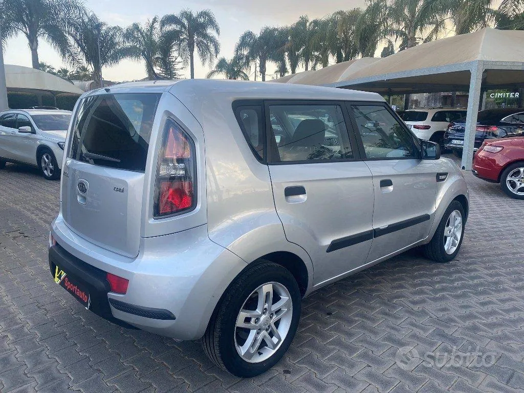 Kia Soul 2010 photo 3
