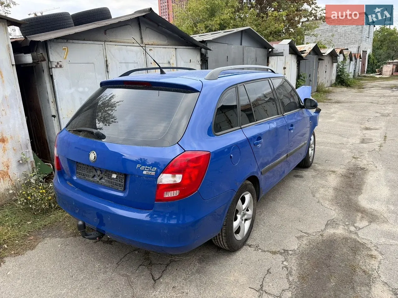 Skoda Fabia 2009 photo 4