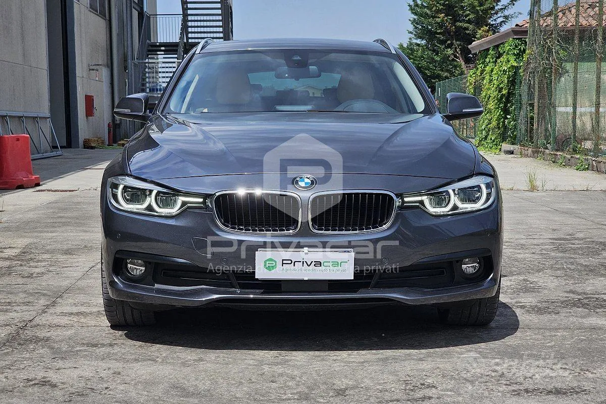 BMW 320D 2019 photo 2