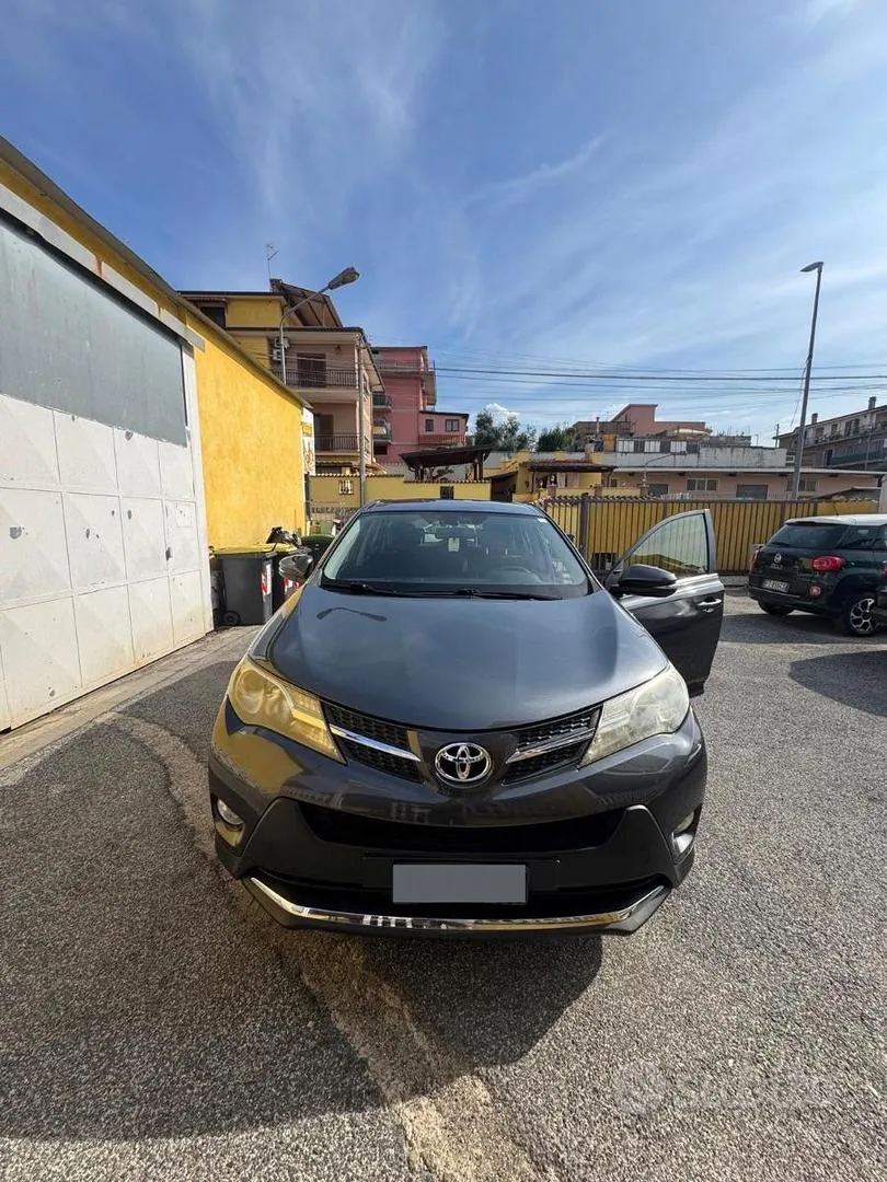 Toyota Rav4 2014 photo 3