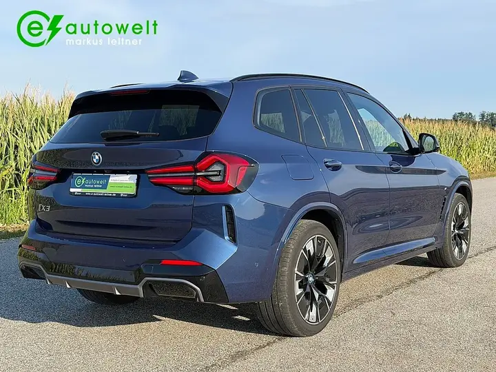 BMW Ix3 2024 photo 3
