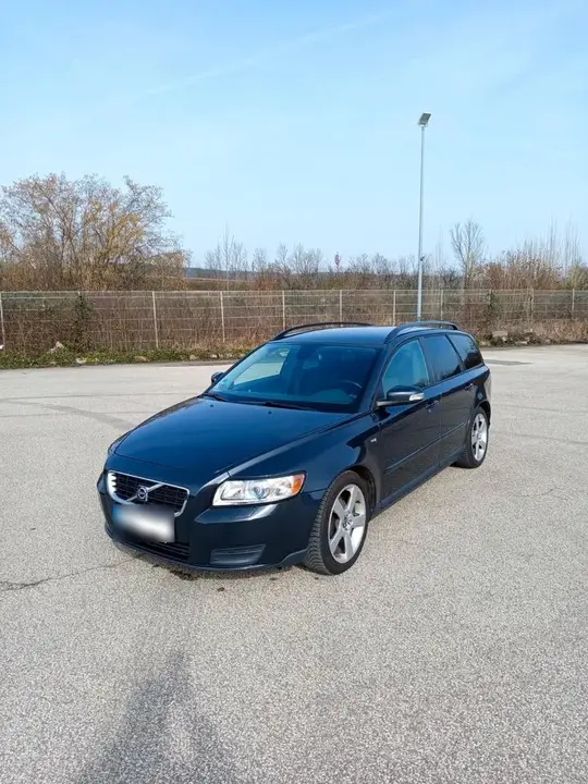 Volvo V50