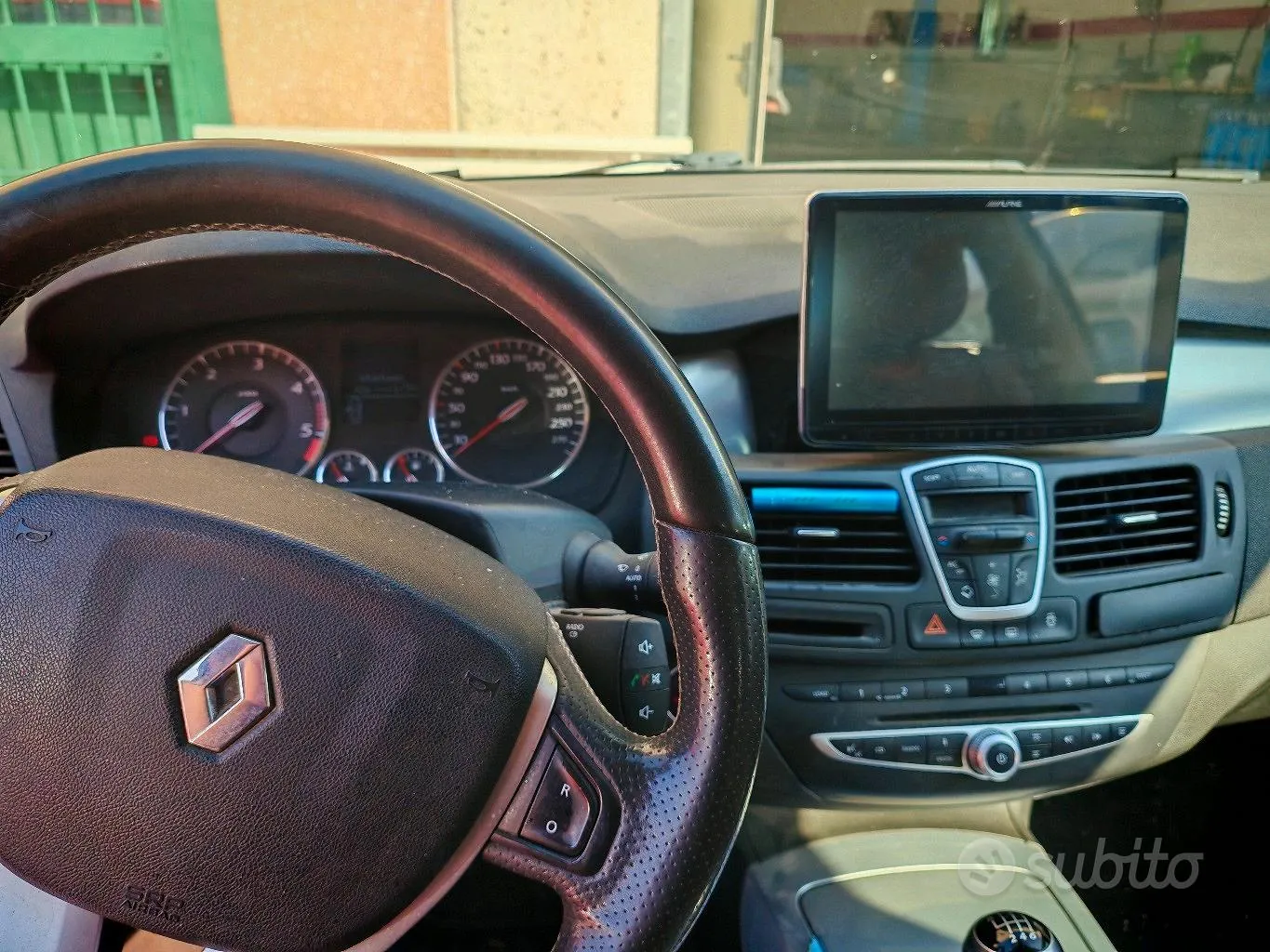 Renault Laguna 2008 photo 3