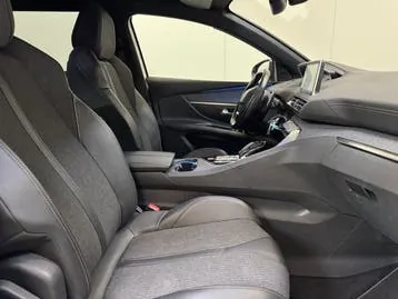 Peugeot 5008 2019 photo 2