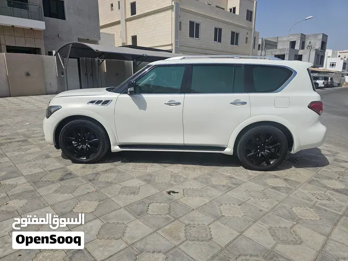 Infiniti Qx56