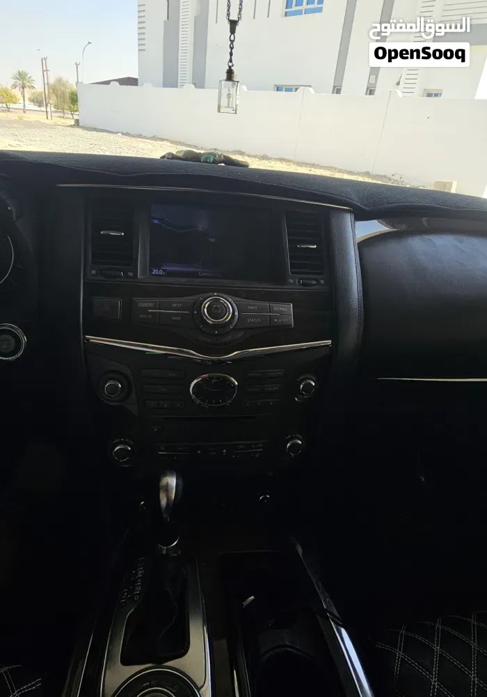 Infiniti Qx56 2012 photo 3