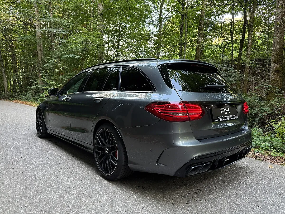 Mercedes-Benz C-Class 2021 photo 2
