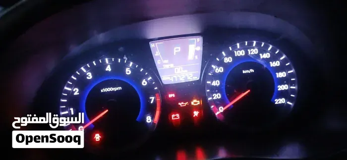 Hyundai Accent 2012 photo 2