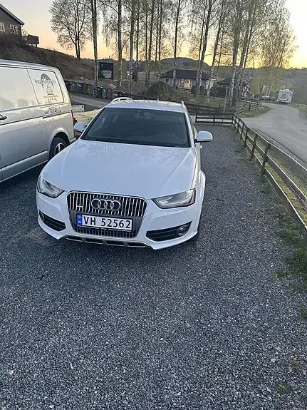 Audi A4 Allroad 2013 photo 2