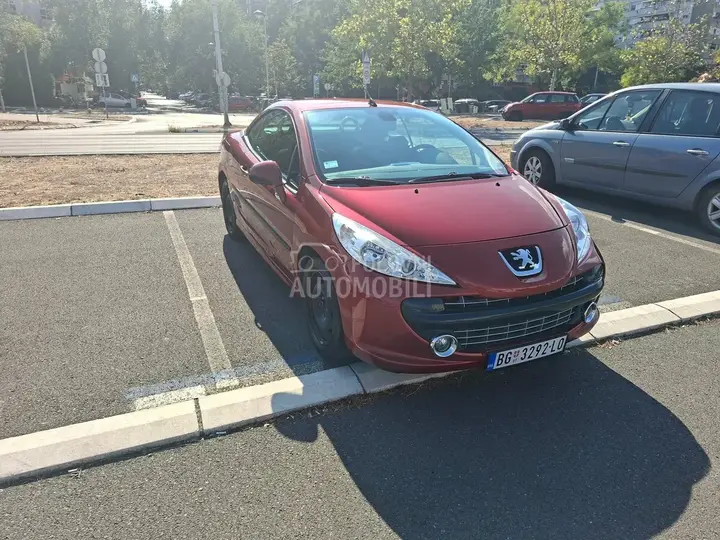 Peugeot 207 2007 photo 2