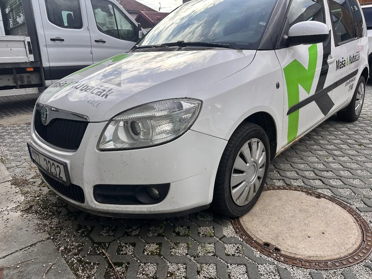 Skoda Roomster photo 2
