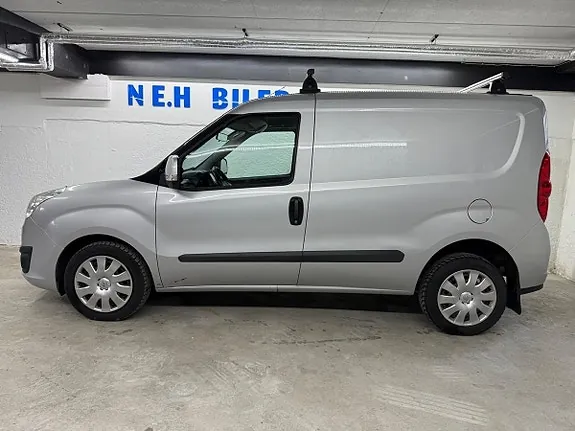 Opel Combo 2012 photo 2