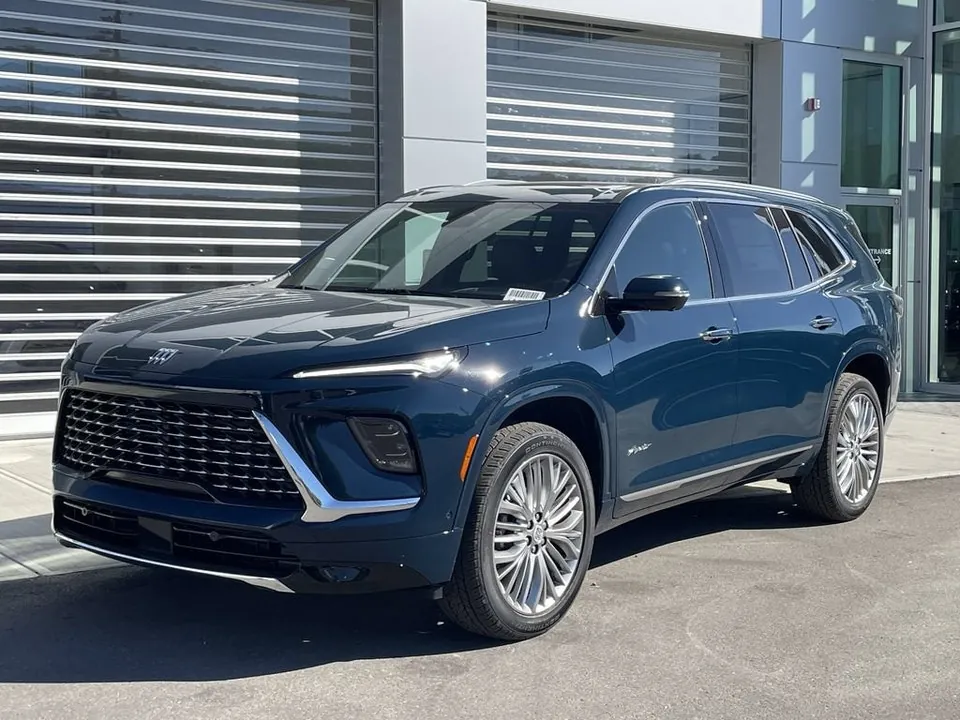 Buick Enclave 2027 photo 4