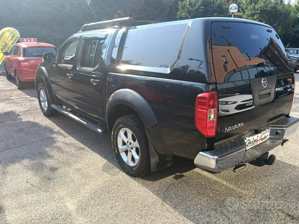 Nissan Navara 2012 photo 5