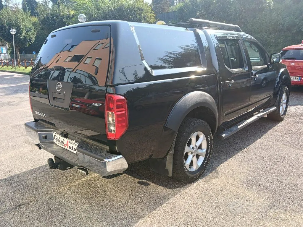 Nissan Navara 2012 photo 3