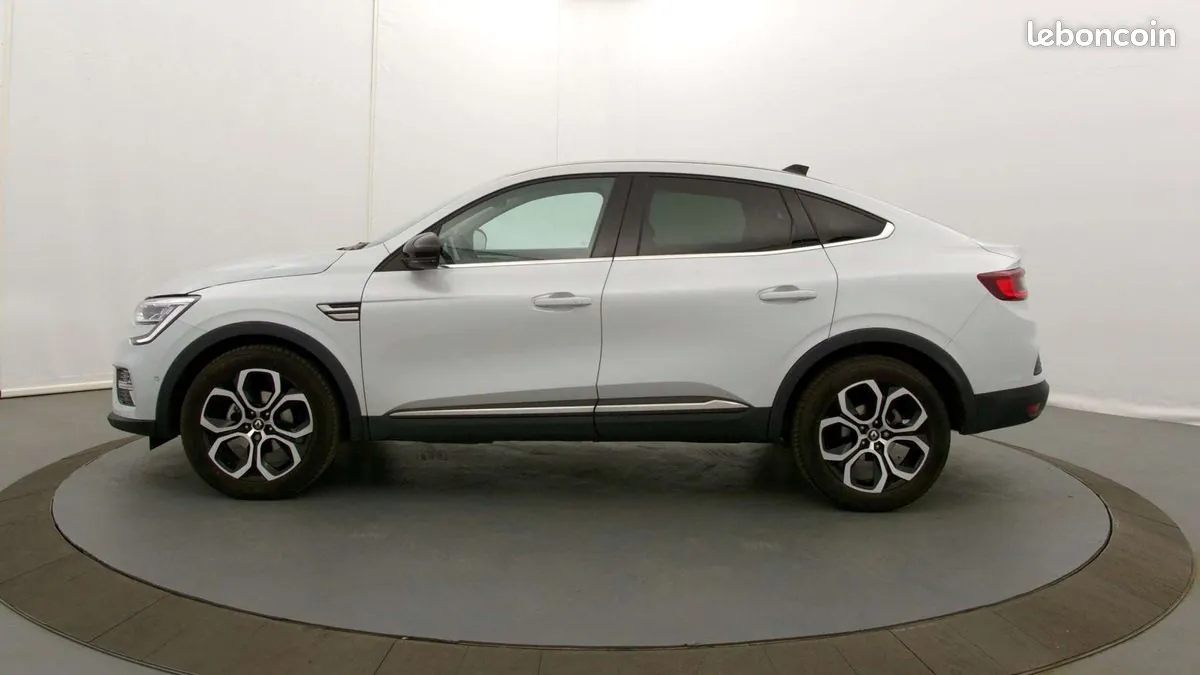 Renault Arkana 2022 photo 4