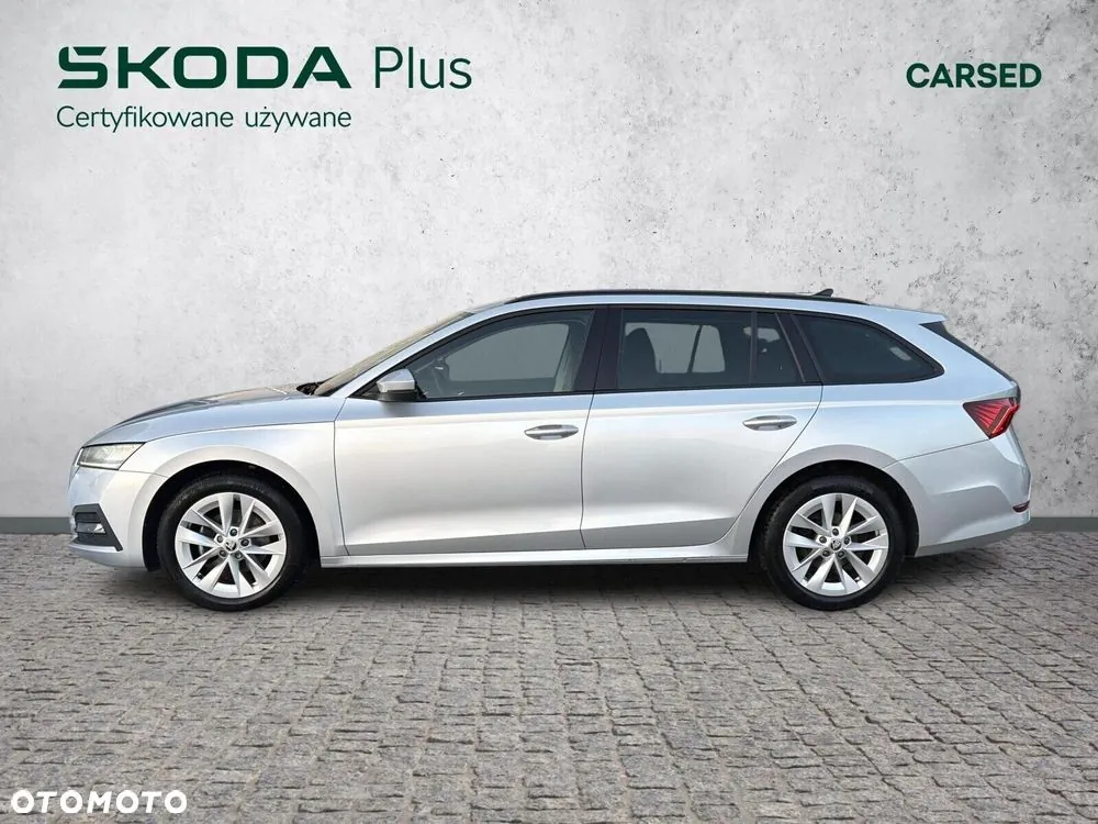 Skoda Octavia 2022 photo 3