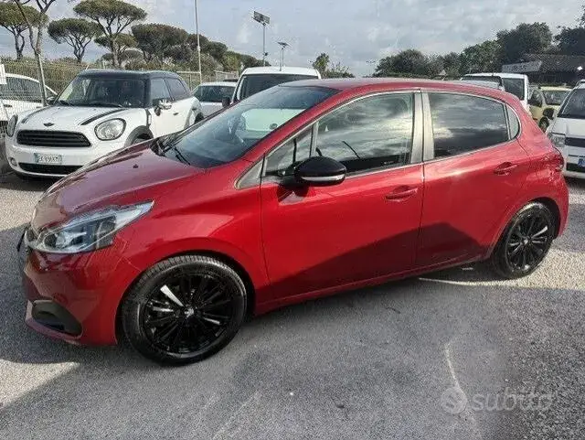 Peugeot 208 2018 photo 2