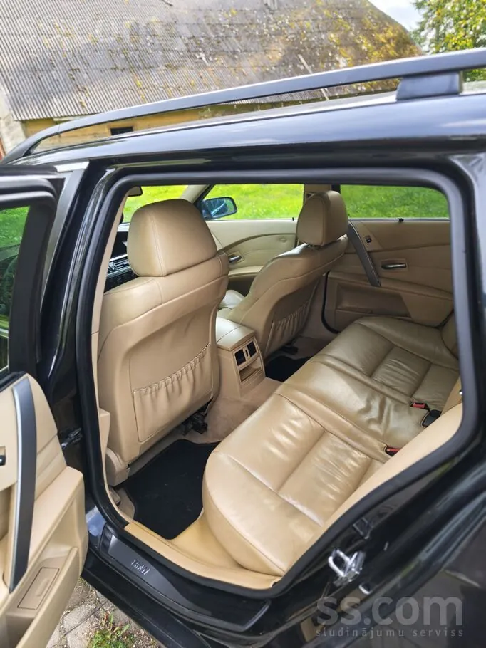 BMW 525 2004 photo 3
