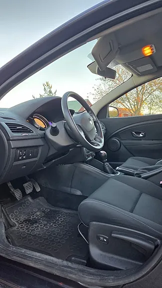 Renault Megane Iii 2011 photo 3