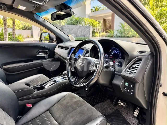 Honda Vezel 2018 photo 3