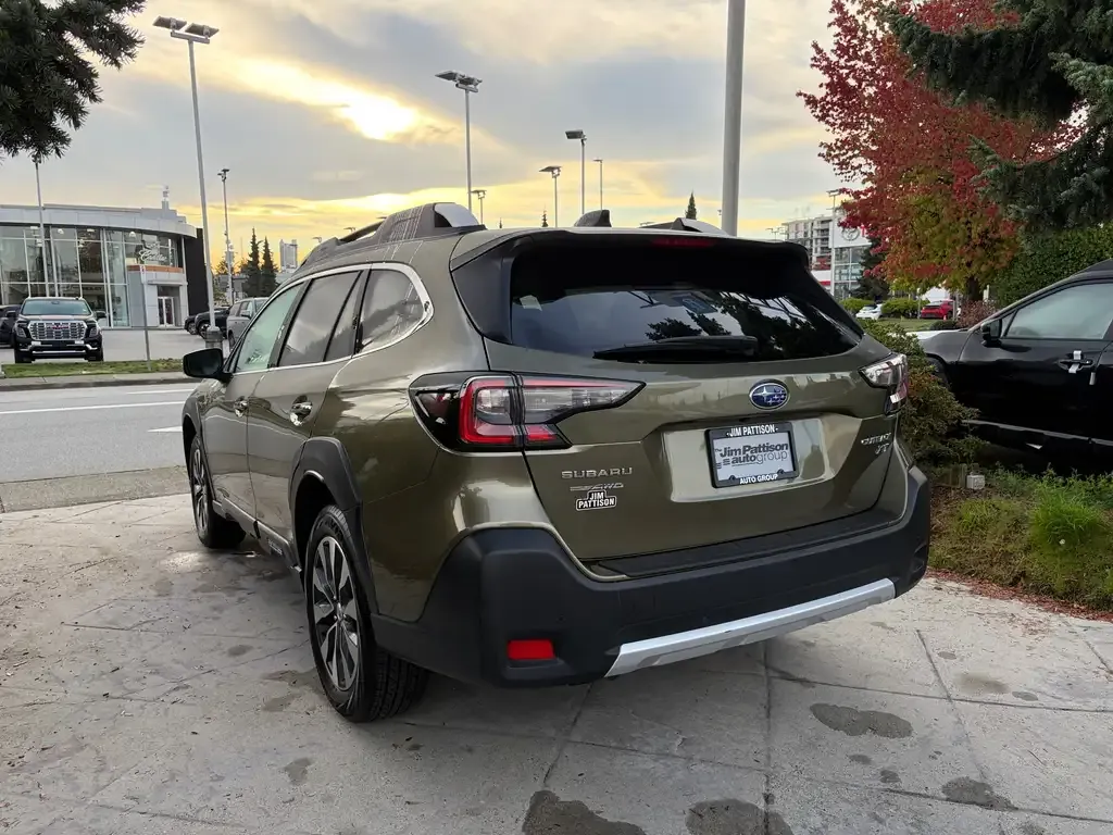 Subaru Outback 2024 photo 5