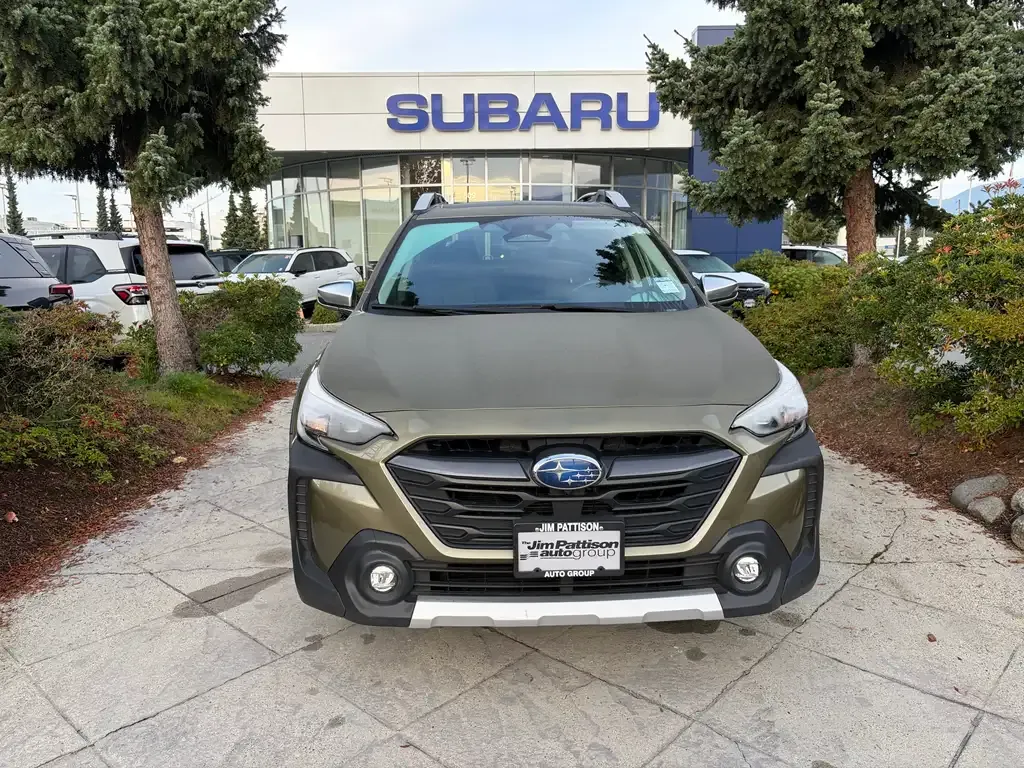 Subaru Outback 2024 photo 2
