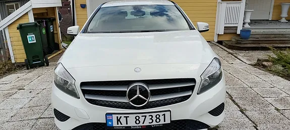 Mercedes-Benz A180 2014 photo 5
