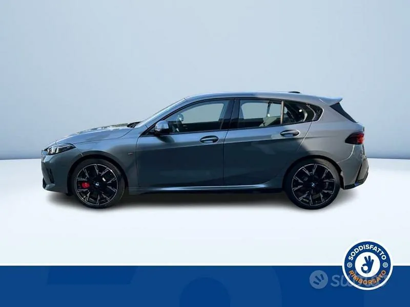 BMW 1 Series 2025 photo 5