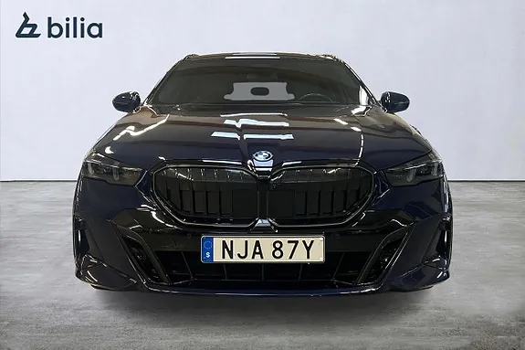 BMW 530E 2025 photo 5