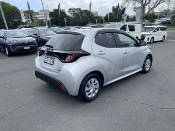 Toyota Yaris 2021 photo 3