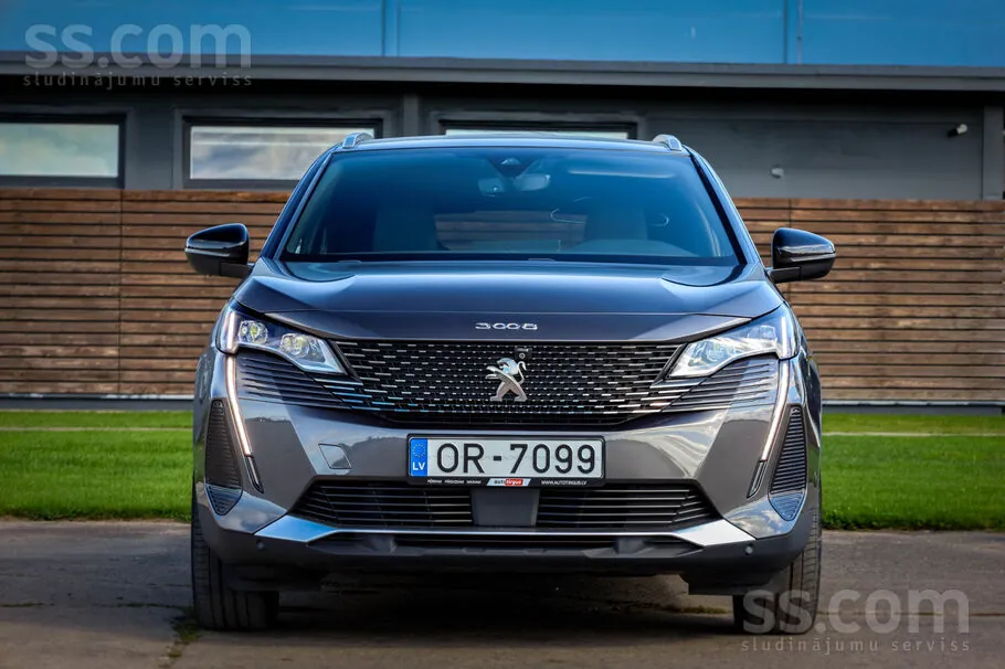 Peugeot 3008 2021 photo 2