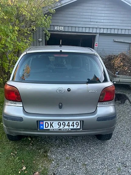 Toyota Yaris 2005 photo 5