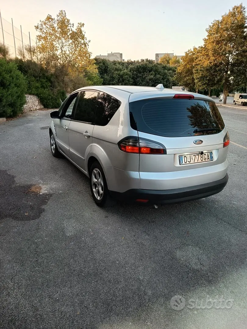 Ford S-Max 2007 photo 3