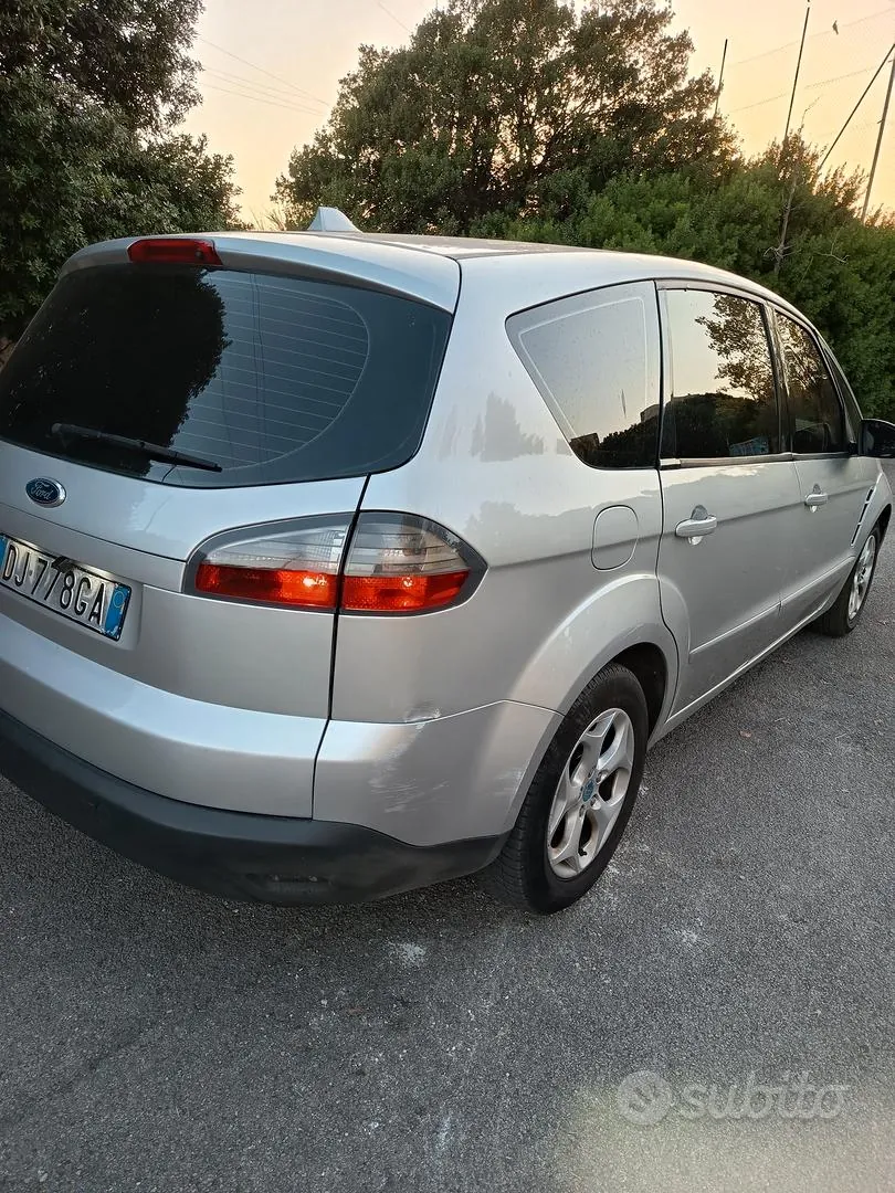 Ford S-Max 2007 photo 2