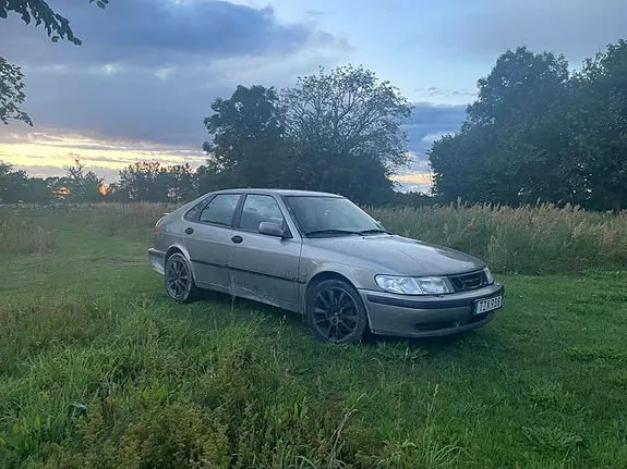 Saab 9-3