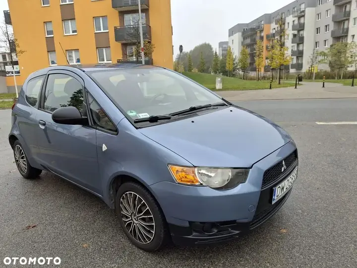 Mitsubishi Colt 2009 photo 3