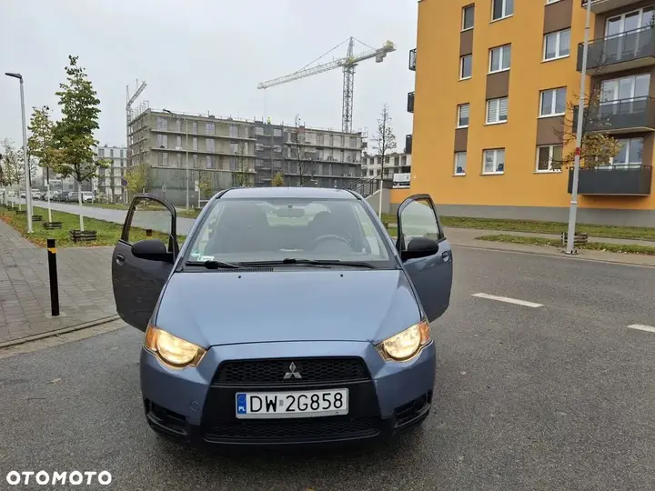 Mitsubishi Colt