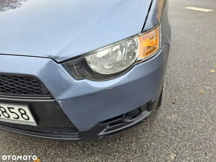 Mitsubishi Colt 2009 photo 2