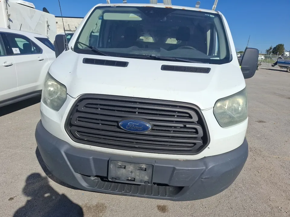Ford Transit 2016 photo 2