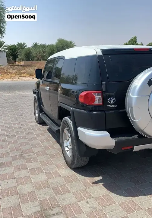 Toyota Fj 2009 photo 3