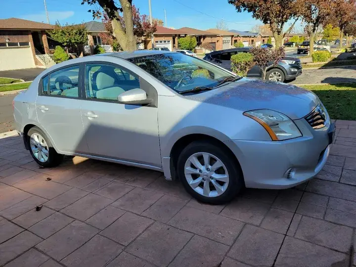 Nissan Sentra 2012 photo 3