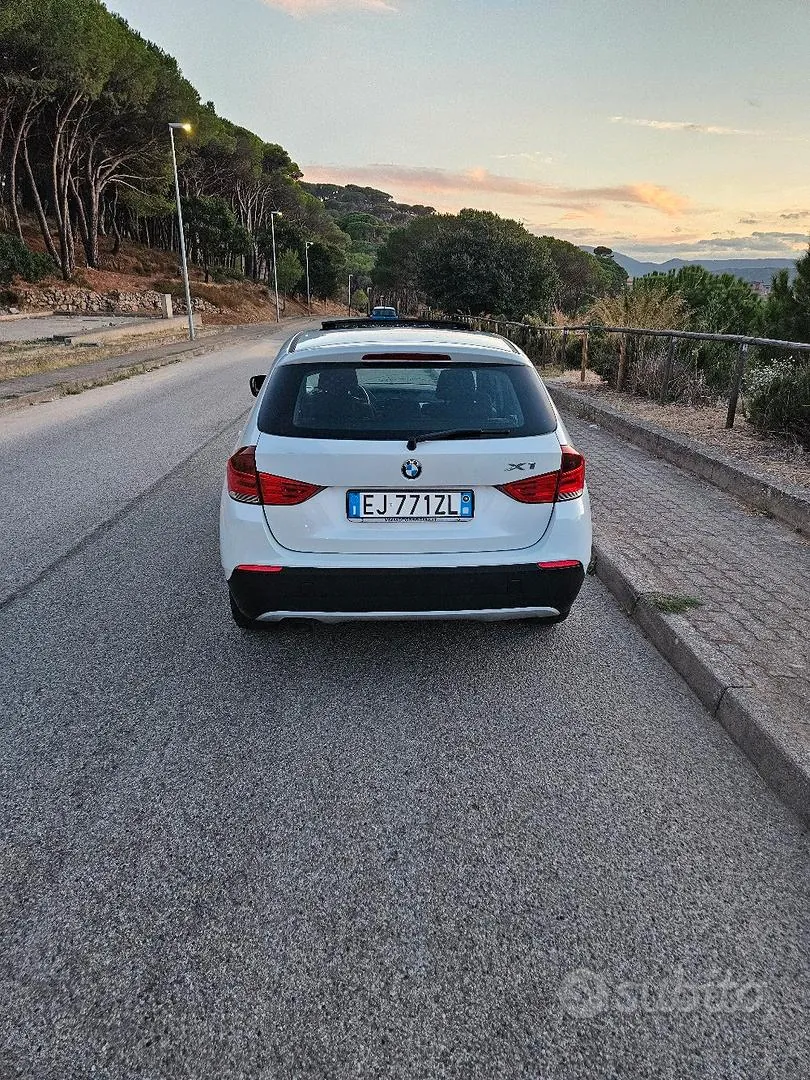 BMW X1 2011 photo 3