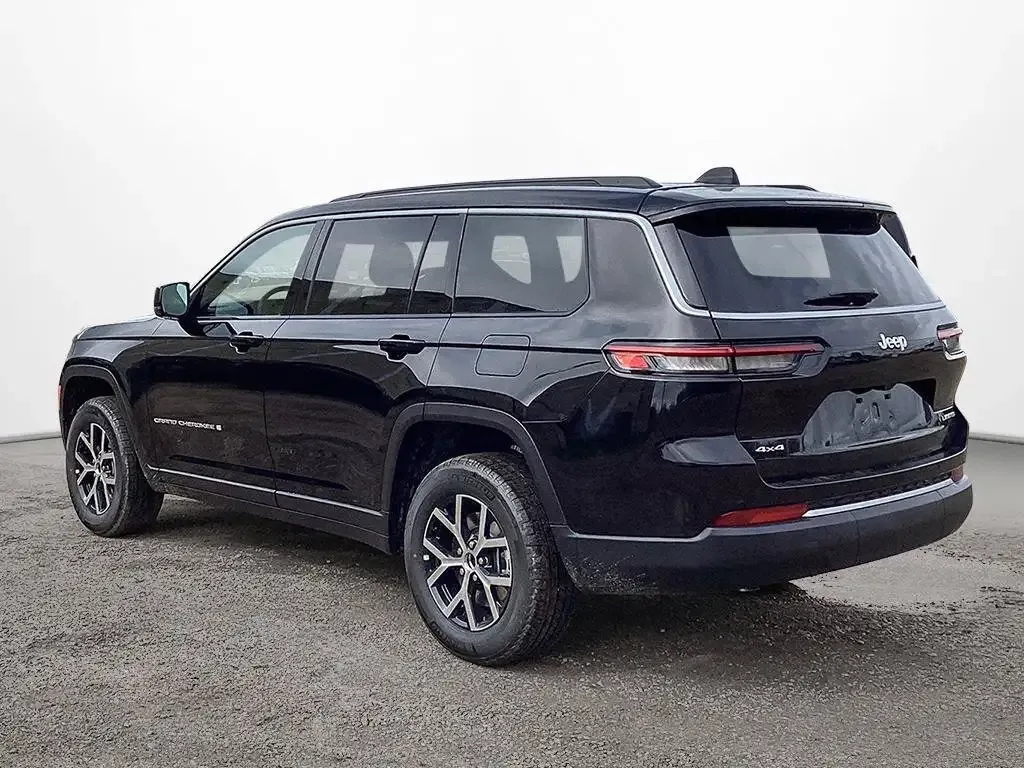Jeep Grand Cherokee L 2026 photo 3