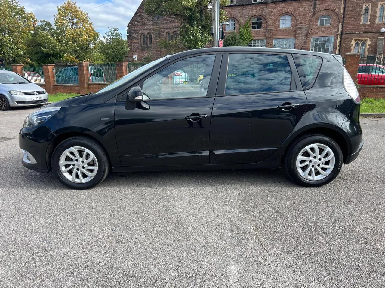 Renault Scenic 2015 photo 4