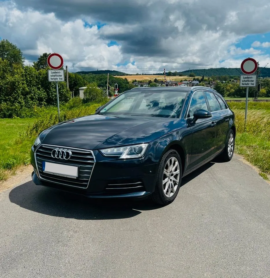 Audi A4 B9