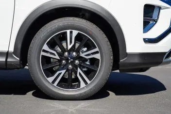 Mitsubishi Eclipse Cross 2023 photo 5