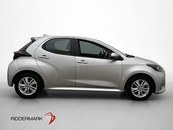 Toyota Yaris 2023 photo 4