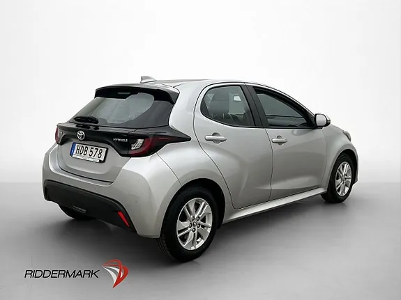 Toyota Yaris 2023 photo 5