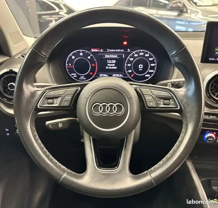 Audi Q2 2021 photo 4